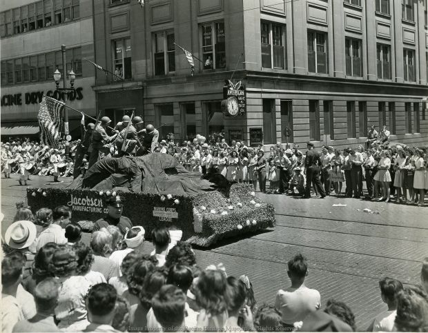 Historic Fourth Fest photos, Fourth Fest parade circa 1940s